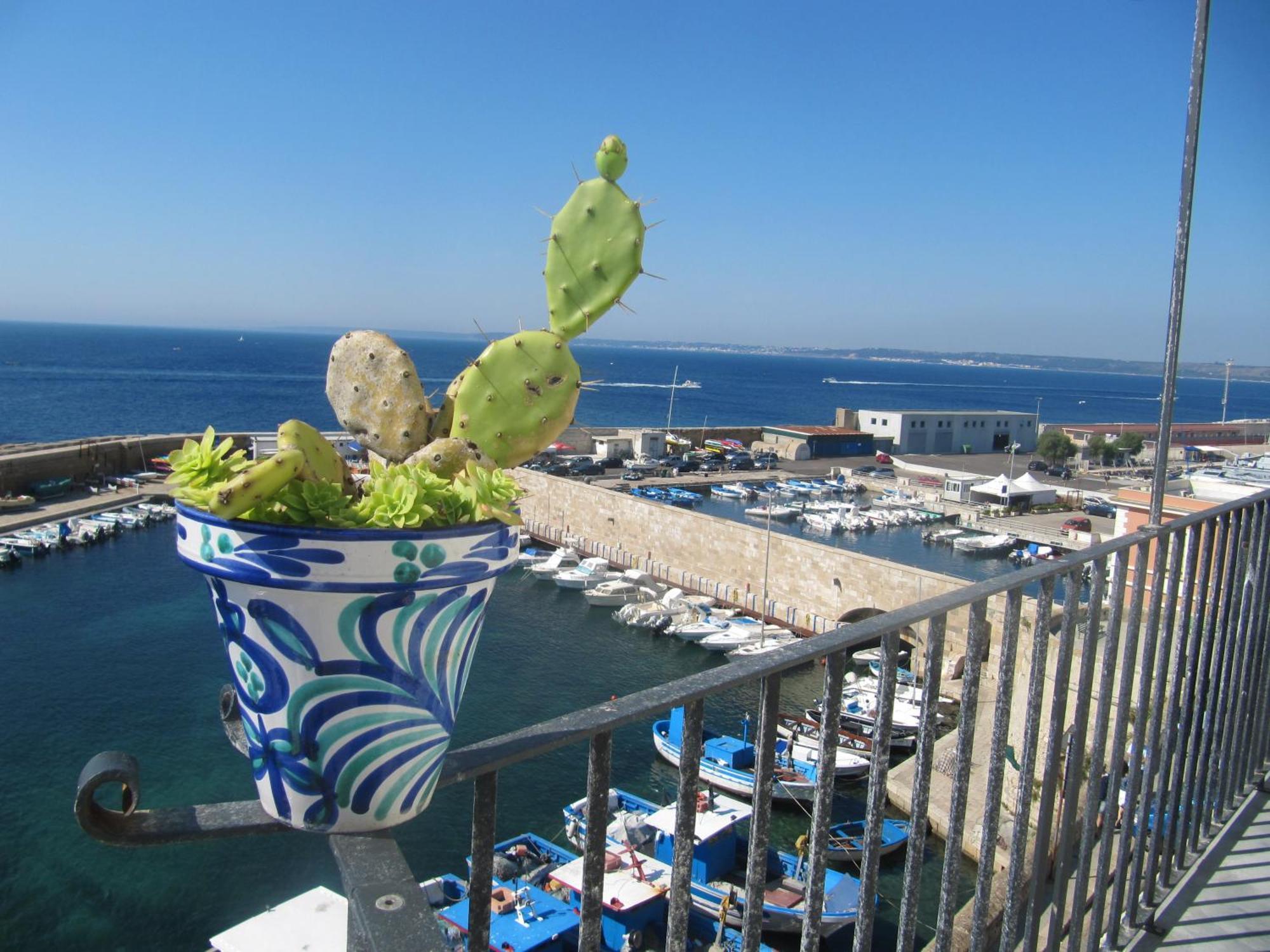 4 Balconi House-San Gregorio Palazzo Unico Vista Mare Villa Gallipoli Eksteriør billede